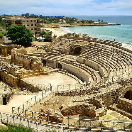 Central With Charm And Sea Views Tarragona Exterior foto